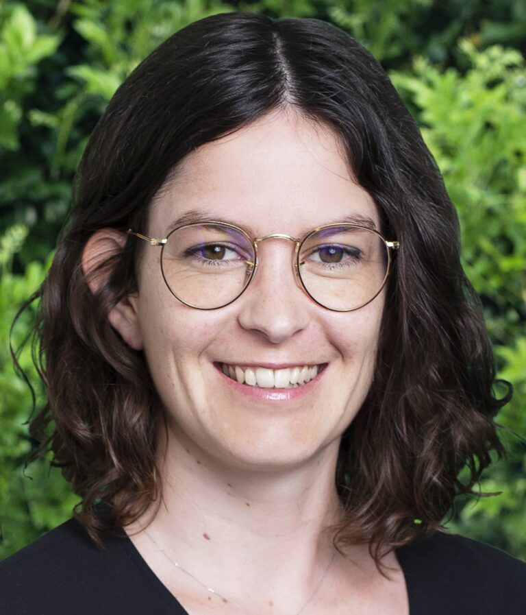 Laure Sahy Physiotherapist at the Headache Neck and Jaw Clinic