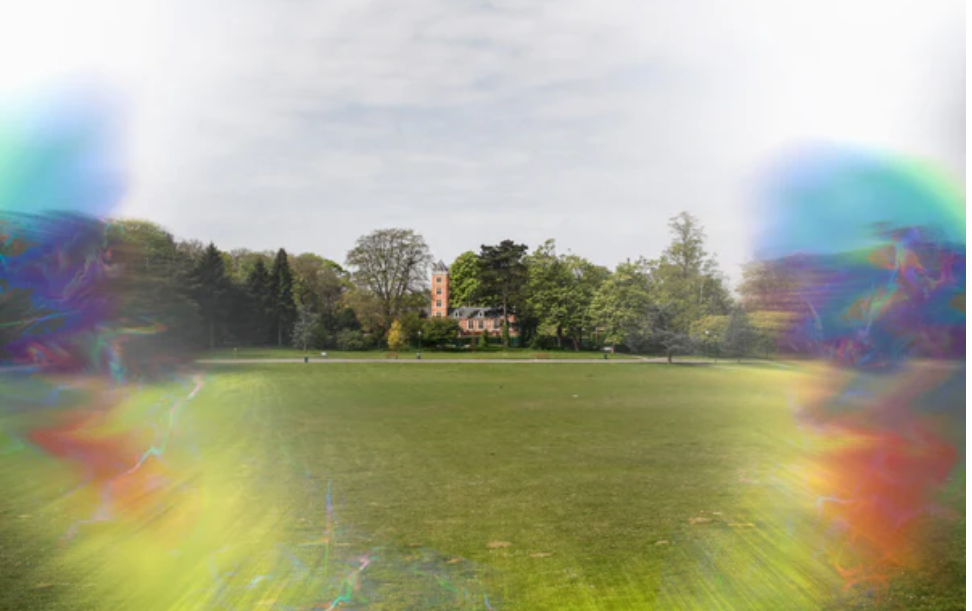 Blurred vision as a result of migraine with aura